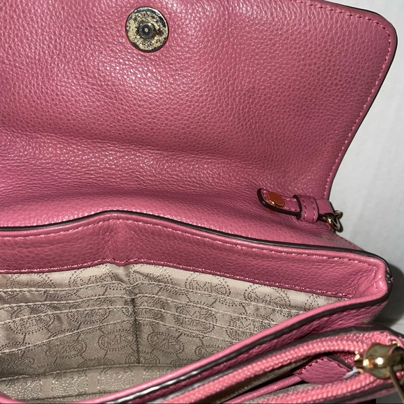 Michael Kors Bedford Pebbled Leather Crossbody Bag - Picture 6 of 8